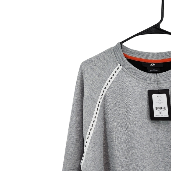 DKNY Men's Long Sleeves Crew Sweatshirt with Logo Tape Detail - L - Picture 3 of 9
